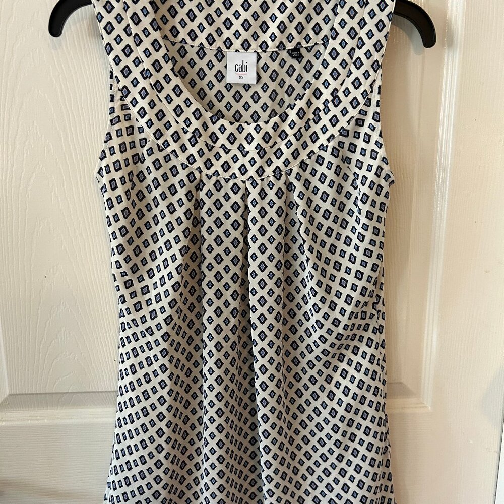 CAbi Cleo Foulard Diamond Print Sleeveless Top Women's Blouse Style 3272 Size XS